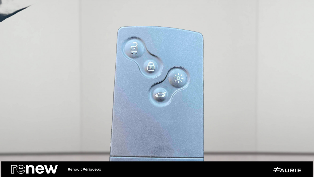 Acheter Renault Clio 4 Clio dCi 90 E6C EDC Intens 5p occasion dans les concessions du Groupe Faurie