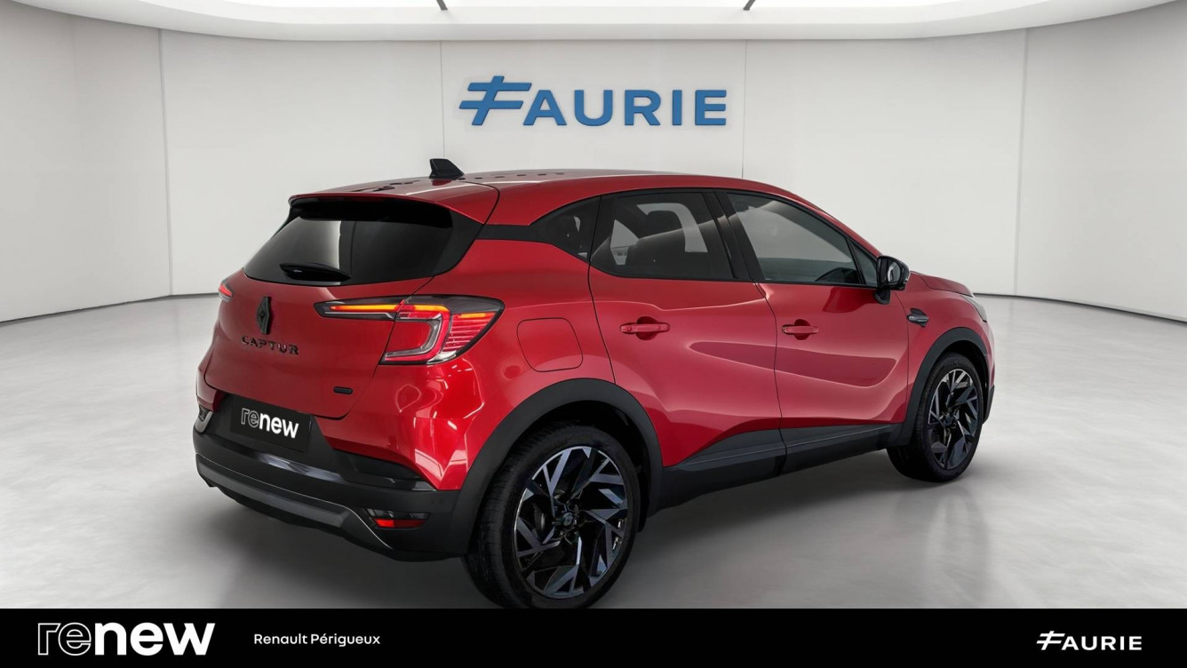 Acheter Renault Captur 2 Captur E-Tech full hybrid 145 ch esprit Alpine 5p occasion dans les concessions du Groupe Faurie