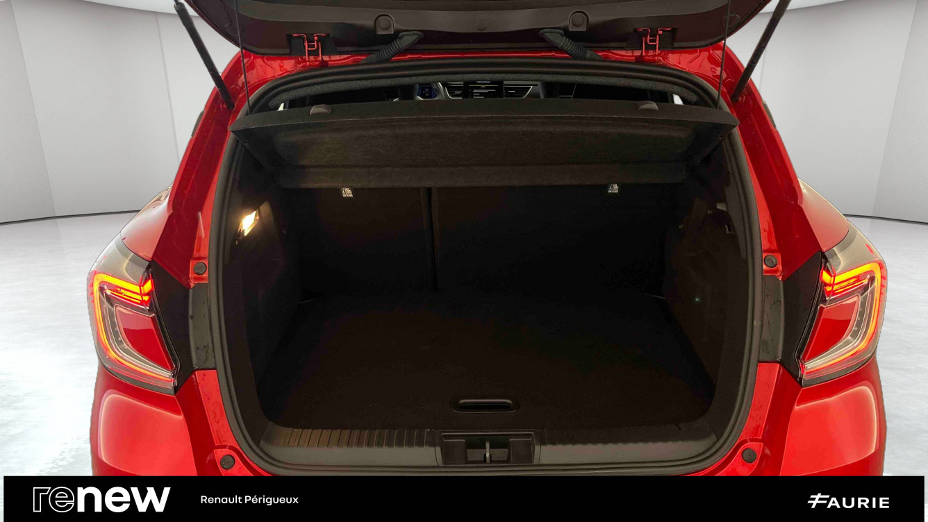 Acheter Renault Captur 2 Captur E-Tech full hybrid 145 ch esprit Alpine 5p occasion dans les concessions du Groupe Faurie