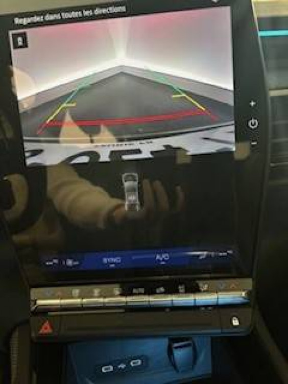 Acheter Renault Rafale Rafale E-Tech full hybrid 200 Techno 5p neuf dans les concessions du Groupe Faurie