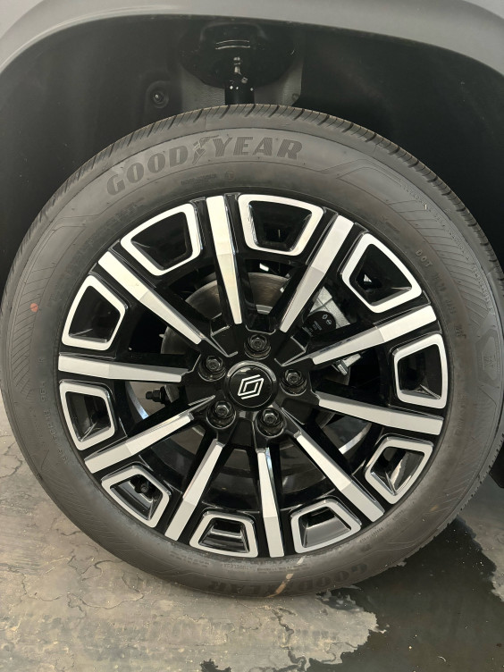 Acheter Renault Renault 4 Renault 4 E-Tech Electrique 150 ch autonomie confort Iconic 5p neuf dans les concessions du Groupe Faurie