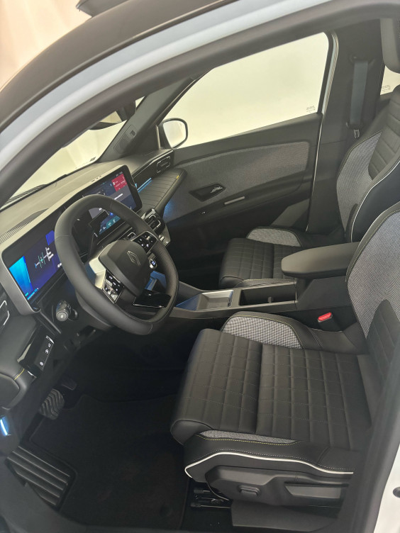 Acheter Renault Renault 4 Renault 4 E-Tech Electrique 150 ch autonomie confort Iconic 5p neuf dans les concessions du Groupe Faurie