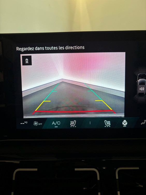 Acheter Renault Renault 4 Renault 4 E-Tech Electrique 150 ch autonomie confort Iconic 5p neuf dans les concessions du Groupe Faurie