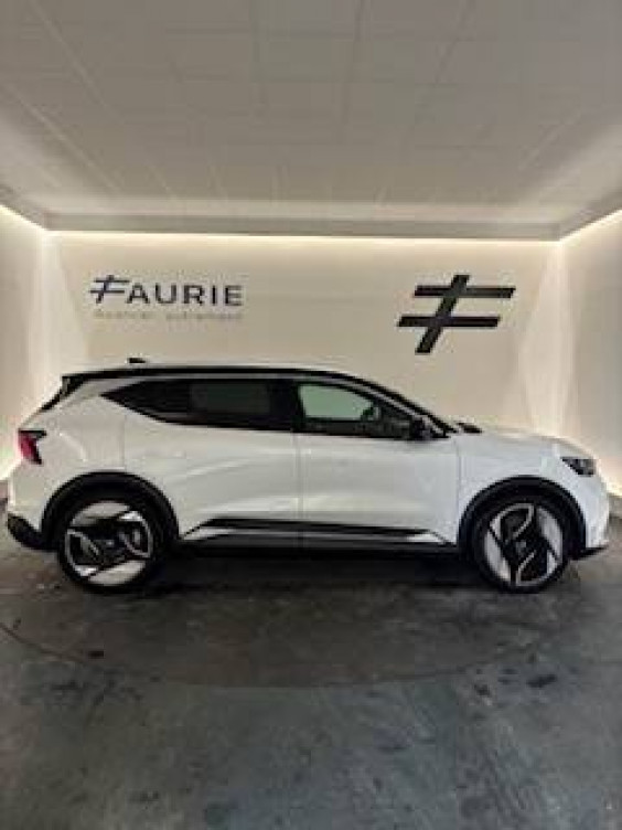 Acheter Renault Scenic 5 Scenic E-Tech electrique 220 ch grande autonomie Techno Iconic 5p neuf dans les concessions du Groupe Faurie