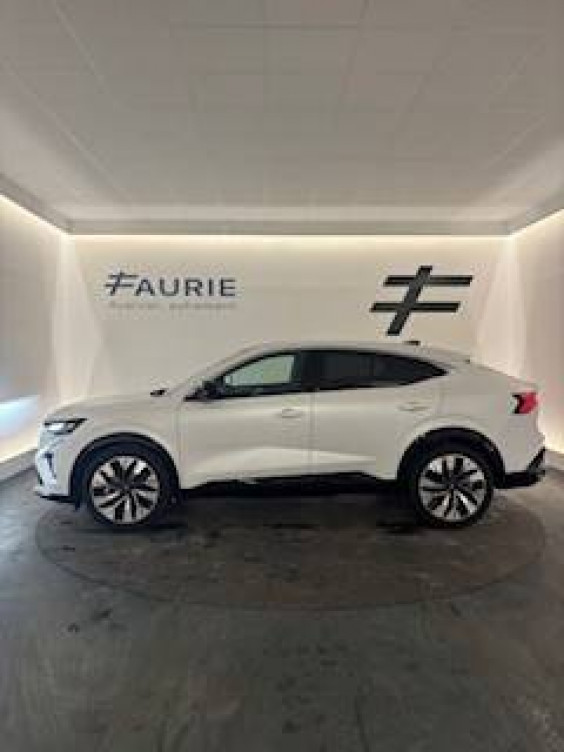 Acheter Renault Rafale Rafale E-Tech full hybrid 200 Techno 5p neuf dans les concessions du Groupe Faurie