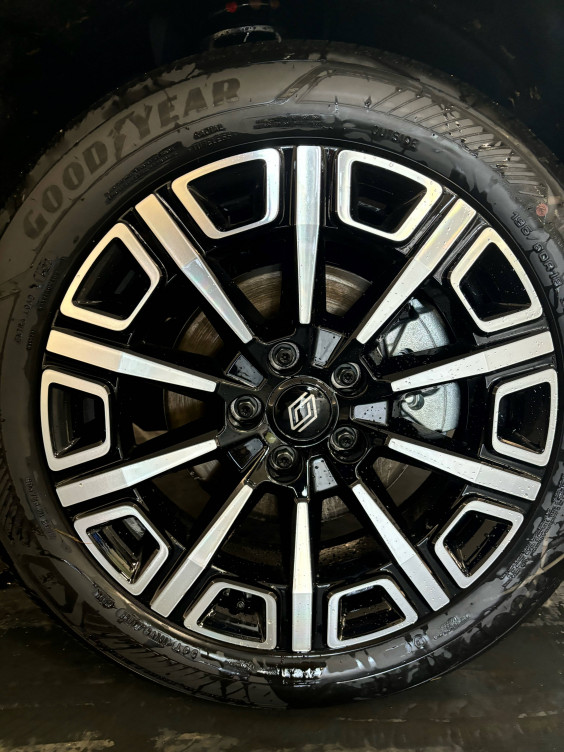 Acheter Renault Renault 4 Renault 4 E-Tech Electrique 150 ch autonomie confort Iconic 5p neuf dans les concessions du Groupe Faurie