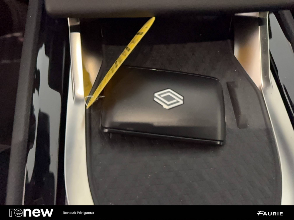 Acheter Renault Austral Austral E-Tech hybrid 200 Iconic esprit Alpine 5p occasion dans les concessions du Groupe Faurie