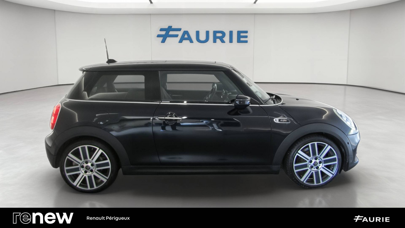 Acheter Mini Mini Hatch 3 Portes Cooper 136 ch BVA7 MINI Yours 3p occasion dans les concessions du Groupe Faurie