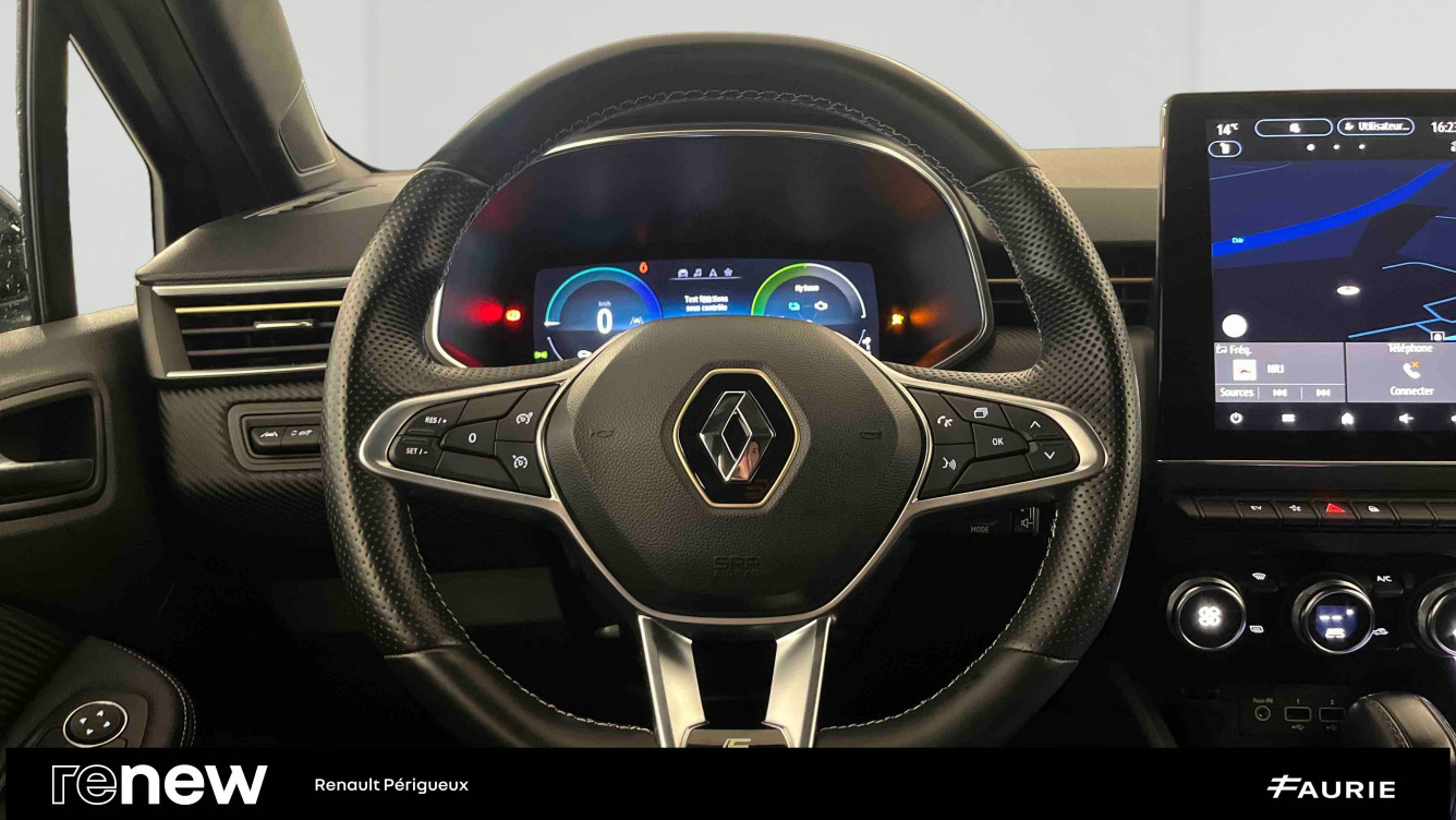 Acheter Renault Clio 5 Clio E-Tech full hybrid 145 Engineered 5p occasion dans les concessions du Groupe Faurie