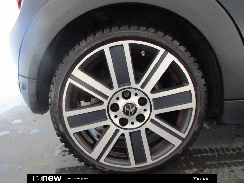 Acheter Mini Mini Hatch 3 Portes Cooper 136 ch BVA7 MINI Yours 3p occasion dans les concessions du Groupe Faurie