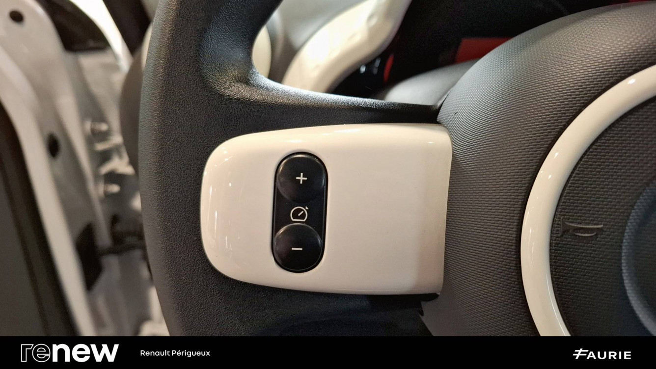 Acheter Renault Twingo 3 Twingo III SCe 75 - 20 Zen 5p occasion dans les concessions du Groupe Faurie