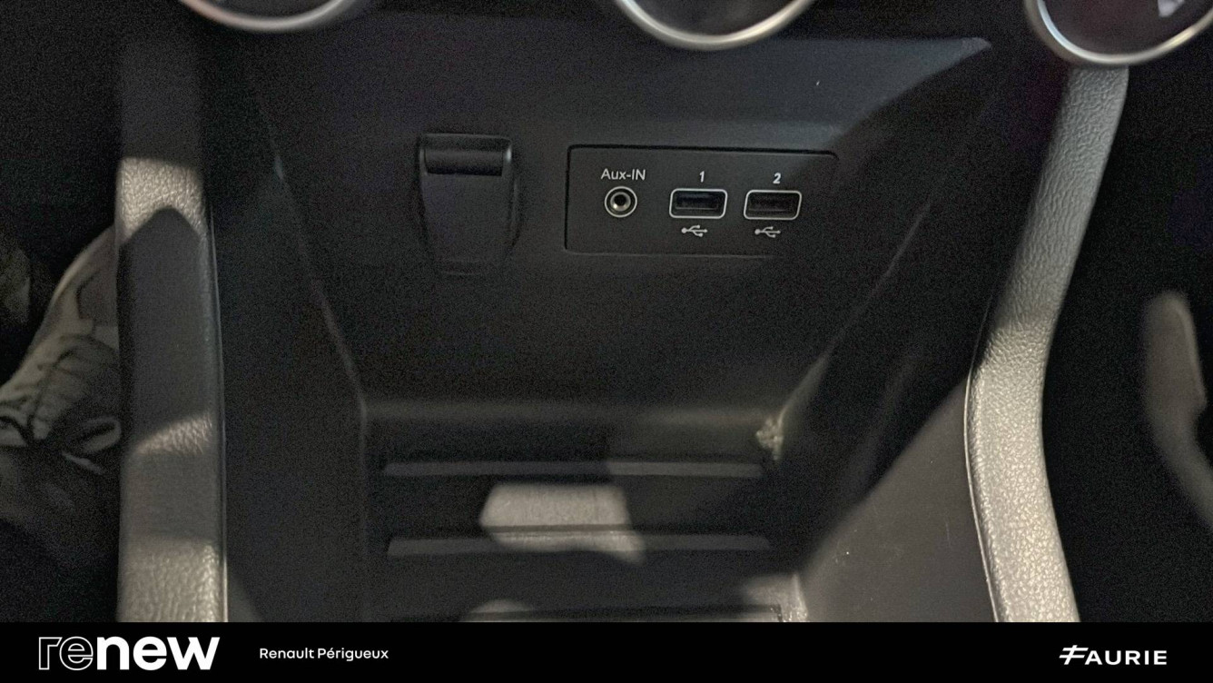 Acheter Renault Clio 5 Clio Blue dCi 85 Business 5p occasion dans les concessions du Groupe Faurie