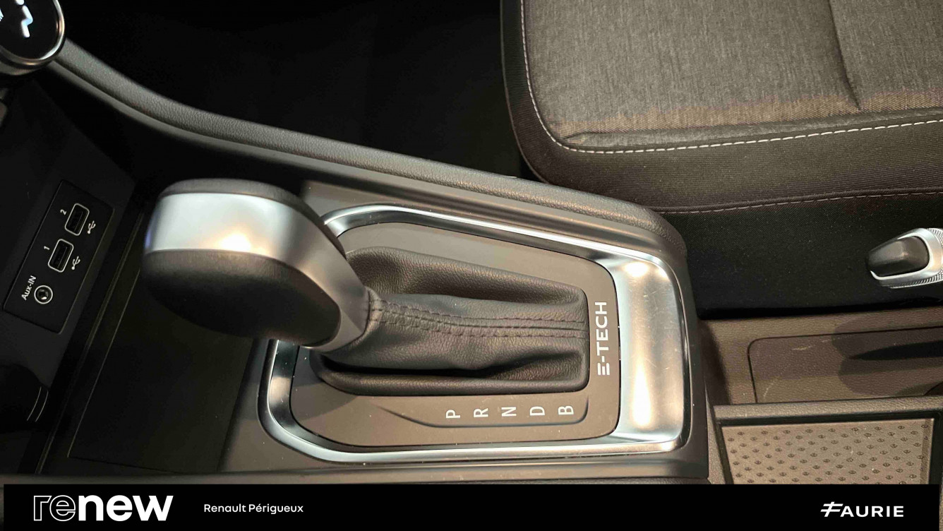 Acheter Renault Captur 2 Captur E-Tech 145 - 21 Zen 5p occasion dans les concessions du Groupe Faurie