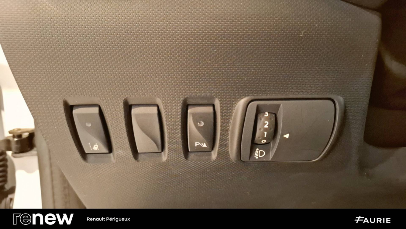 Acheter Renault Twingo 3 Twingo III SCe 75 - 20 Zen 5p occasion dans les concessions du Groupe Faurie