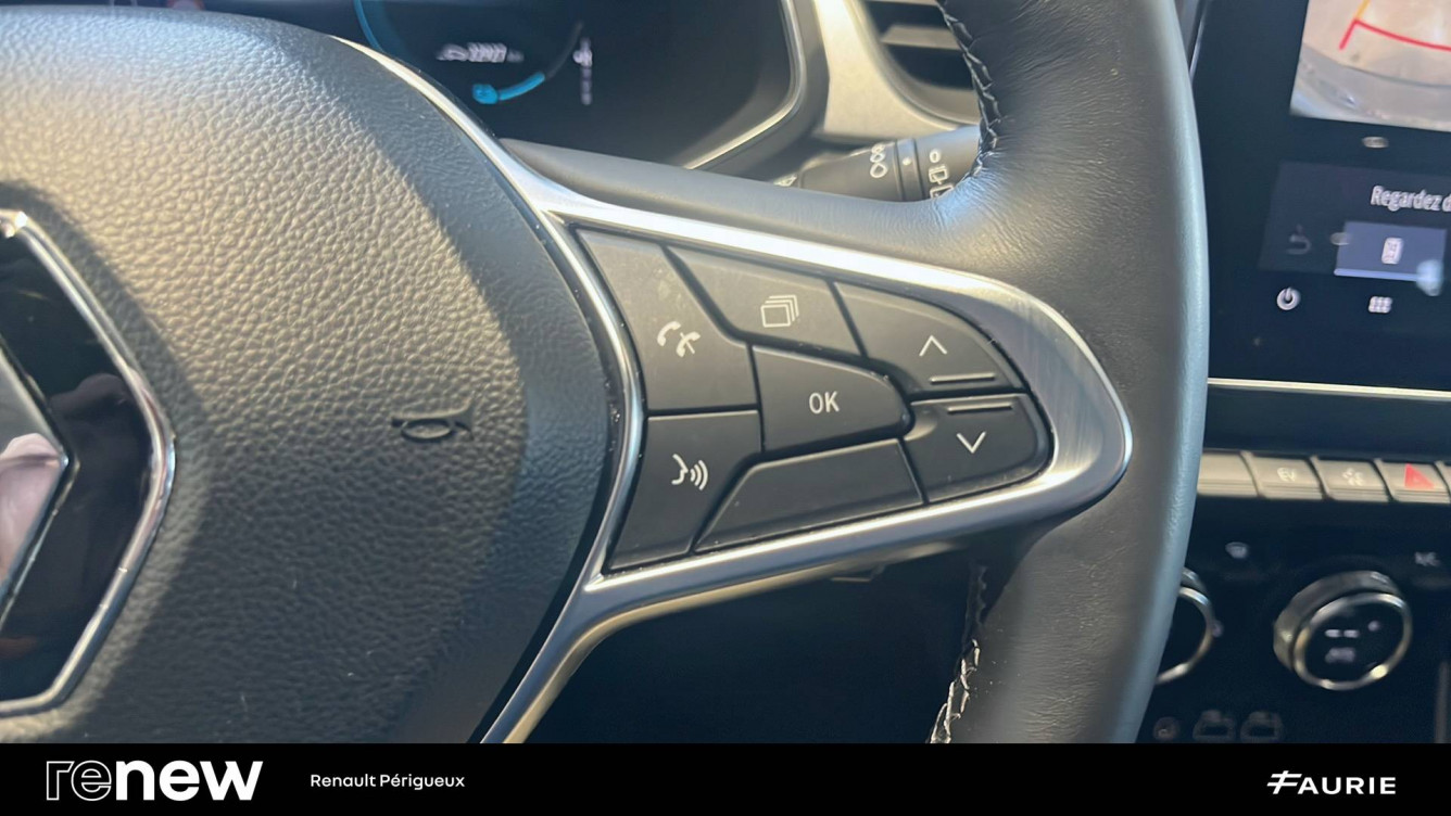 Acheter Renault Captur 2 Captur E-Tech full hybrid 145 Techno fast track 5p occasion dans les concessions du Groupe Faurie
