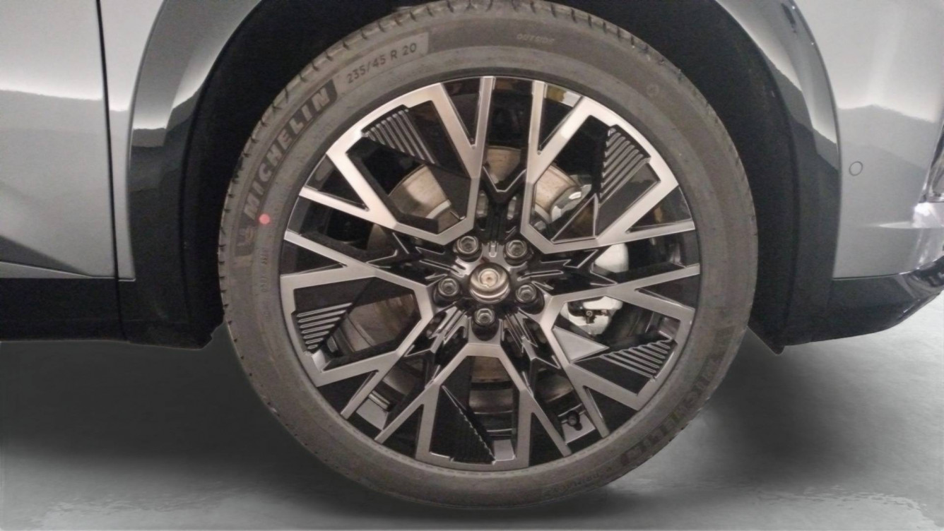 Acheter Renault Austral Austral full hybrid E-Tech 200 ch Esprit Alpine 5p neuf dans les concessions du Groupe Faurie