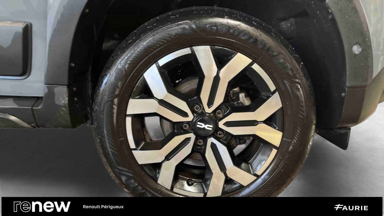 Acheter Dacia Duster Duster ECO-G 100 4x2 Journey + 5p occasion dans les concessions du Groupe Faurie