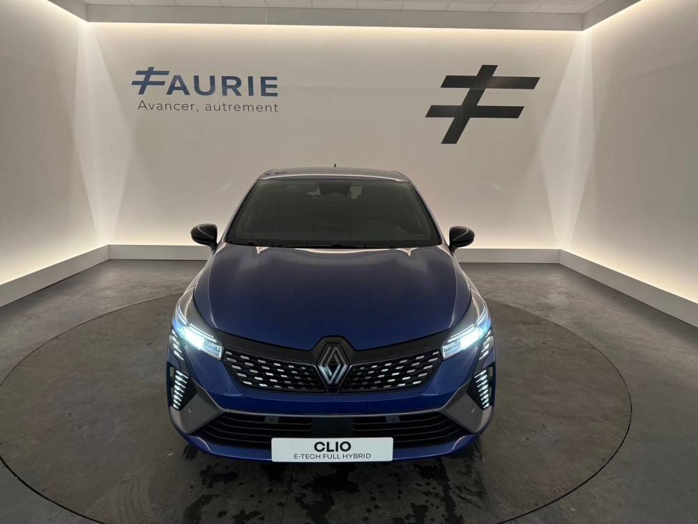 Acheter Renault Clio 5 Clio TCe 90 ch GSR2 Esprit Alpine 5p neuf dans les concessions du Groupe Faurie