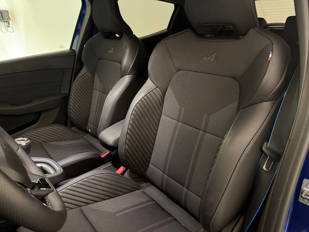 Acheter Renault Clio 5 Clio TCe 90 ch GSR2 Esprit Alpine 5p neuf dans les concessions du Groupe Faurie