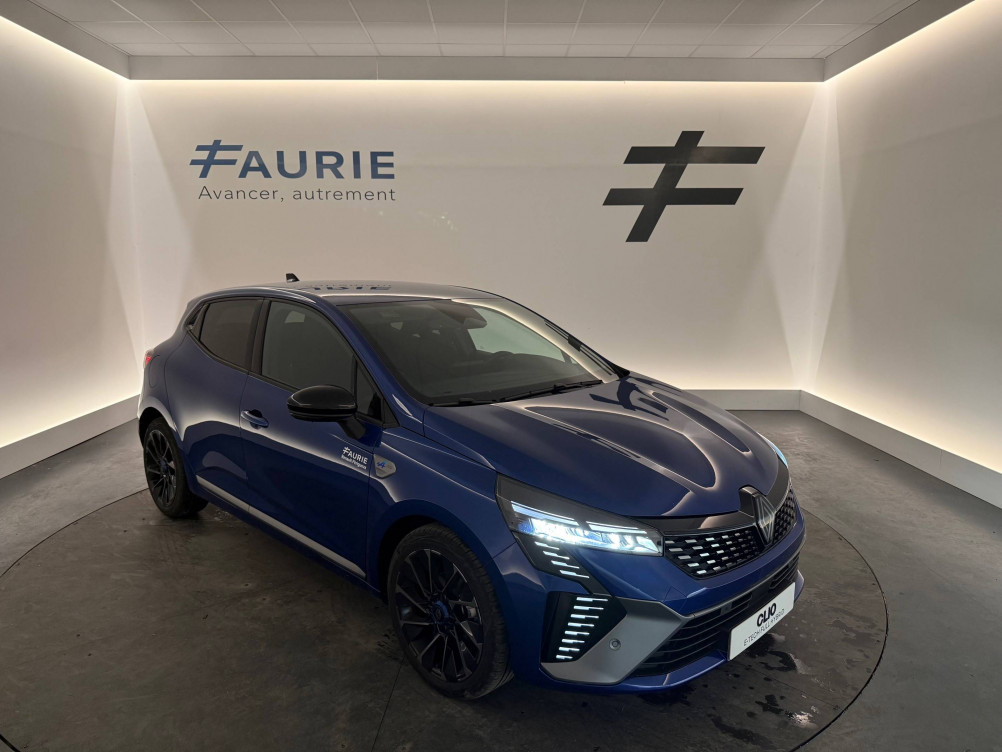 Acheter Renault Clio 5 Clio TCe 90 ch GSR2 Esprit Alpine 5p neuf dans les concessions du Groupe Faurie