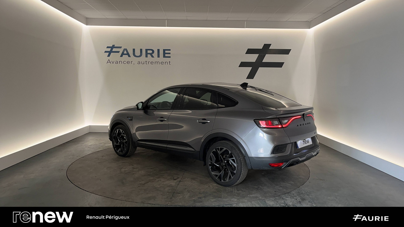 Acheter Renault Arkana Arkana E-Tech full hybrid 145 GSR2 esprit Alpine 5p occasion dans les concessions du Groupe Faurie