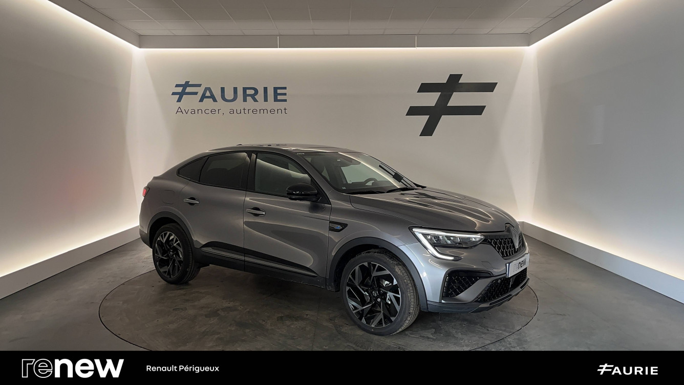 Acheter Renault Arkana Arkana E-Tech full hybrid 145 GSR2 esprit Alpine 5p occasion dans les concessions du Groupe Faurie
