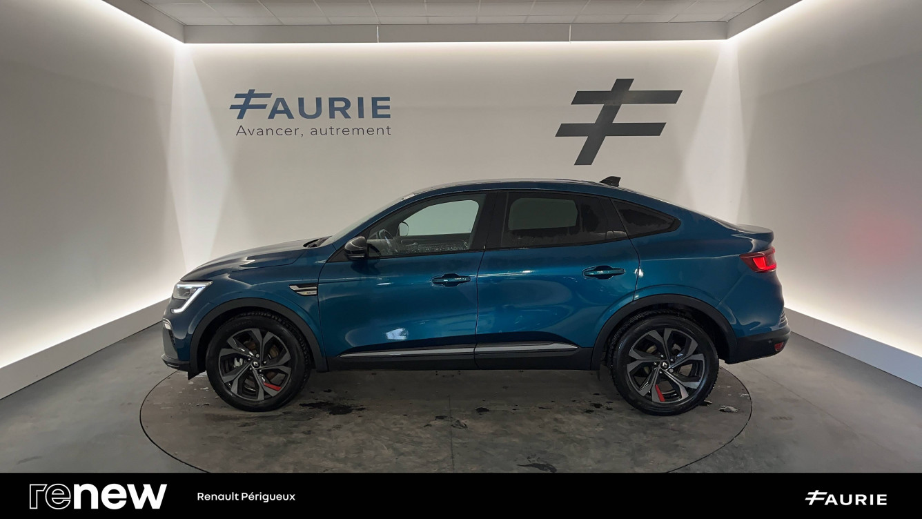 Acheter Renault Arkana Arkana E-Tech 145 - 21B R.S. Line 5p occasion dans les concessions du Groupe Faurie