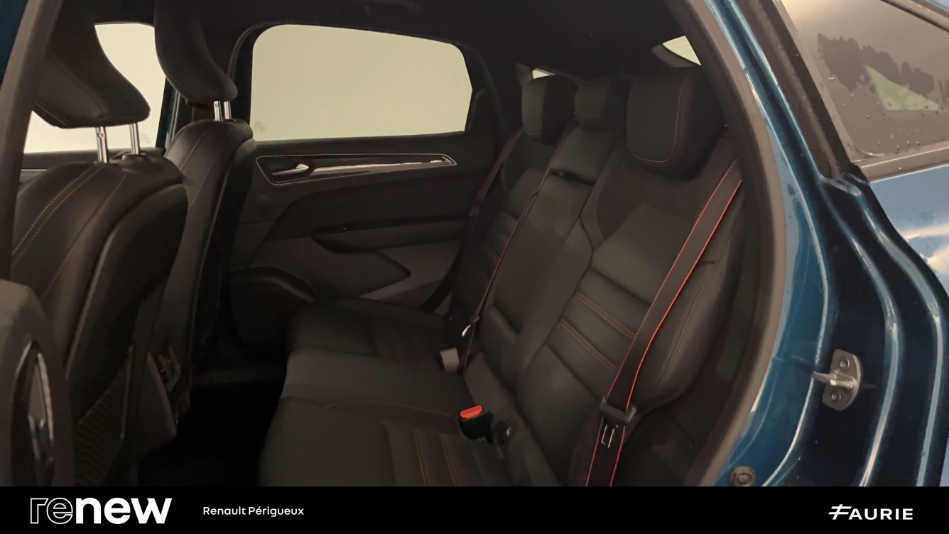 Acheter Renault Arkana Arkana E-Tech 145 - 21B R.S. Line 5p occasion dans les concessions du Groupe Faurie