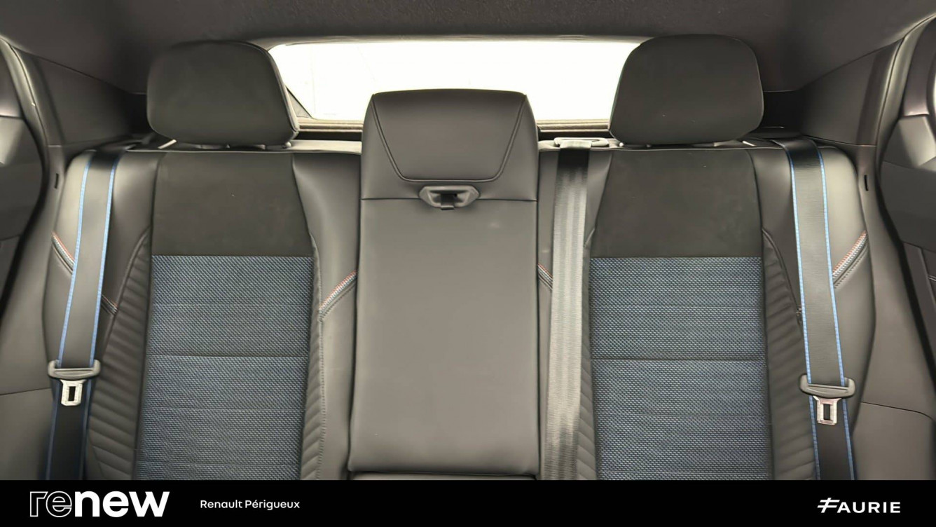 Acheter Renault Rafale Rafale E-Tech full hybrid 200ch esprit Alpine 5p occasion dans les concessions du Groupe Faurie