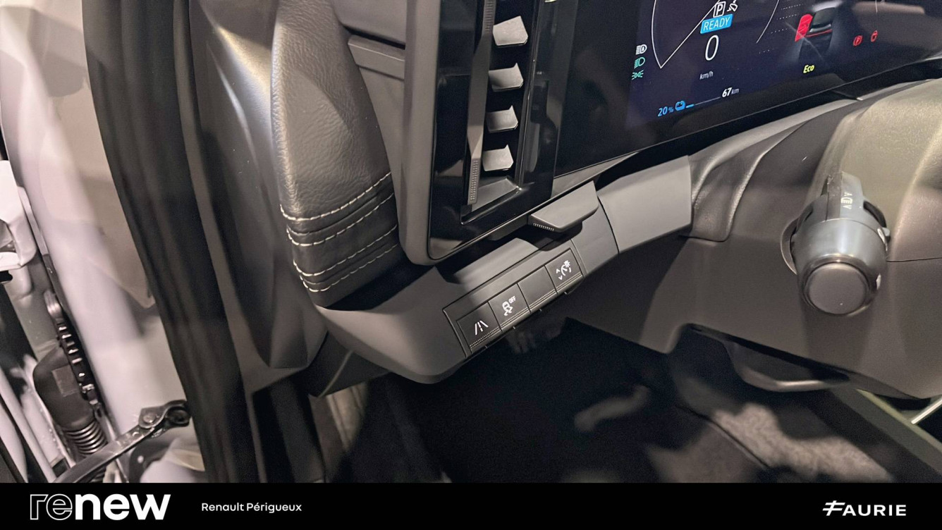 Acheter Renault Megane E-Tech Megane E-Tech EV60 220 ch super charge Iconic 5p occasion dans les concessions du Groupe Faurie
