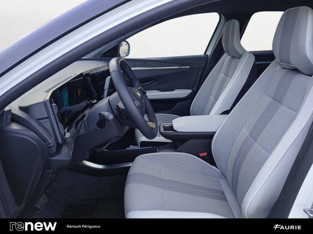 Acheter Renault Scenic 5 Scenic E-Tech electrique 220 ch grande autonomie Techno Iconic 5p occasion dans les concessions du Groupe Faurie