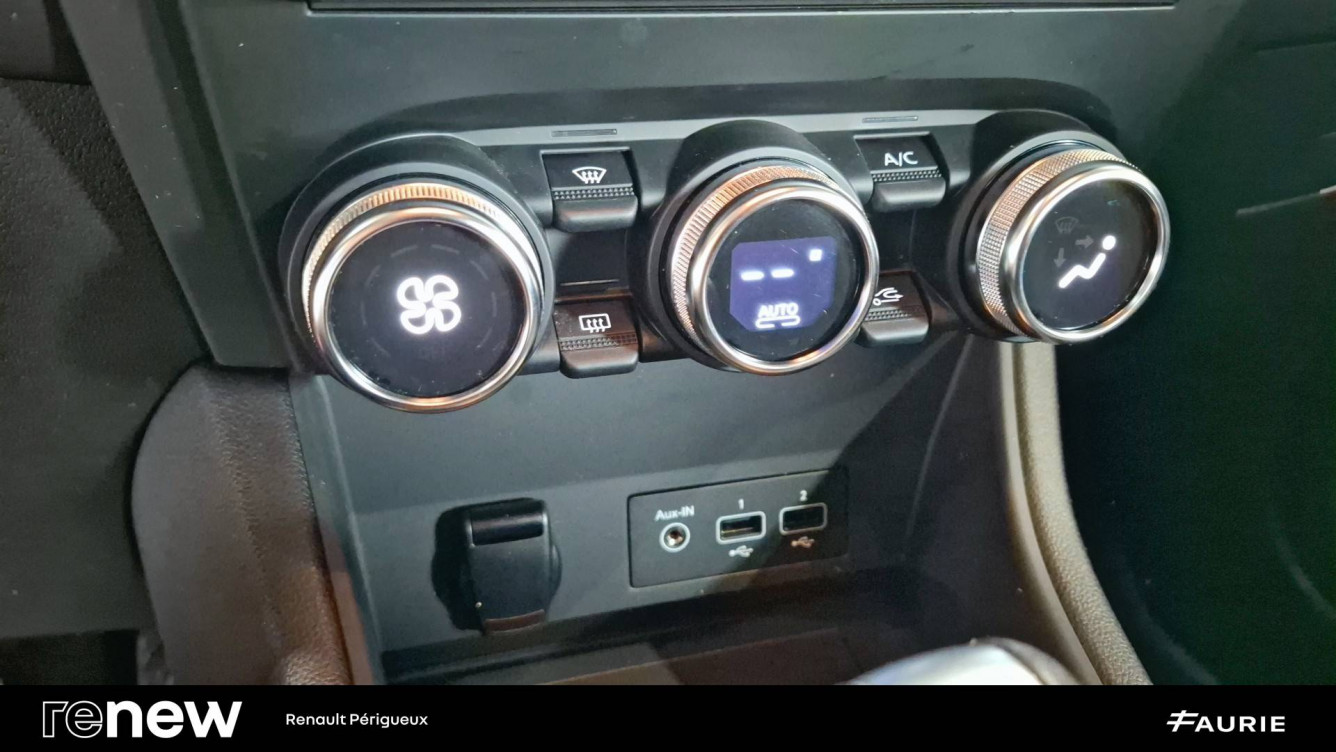 Acheter Renault Captur 2 Captur E-Tech 145 - 21 Zen 5p occasion dans les concessions du Groupe Faurie