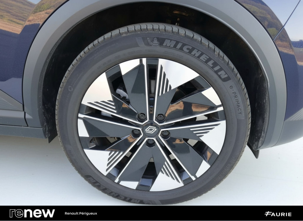 Acheter Renault Scenic 5 Scenic E-Tech electrique 220 ch grande autonomie Techno 5p occasion dans les concessions du Groupe Faurie