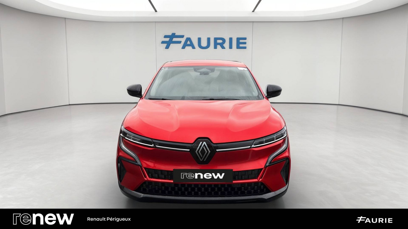Acheter Renault Megane E-Tech Megane E-Tech EV40 130ch standard charge Equilibre 5p occasion dans les concessions du Groupe Faurie
