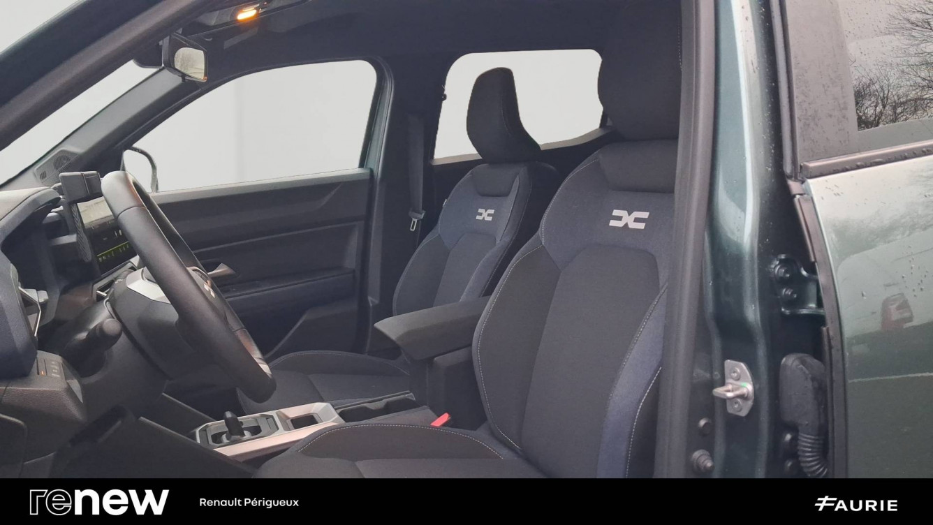 Acheter Dacia Duster Duster Hybrid 140 Journey 5p occasion dans les concessions du Groupe Faurie