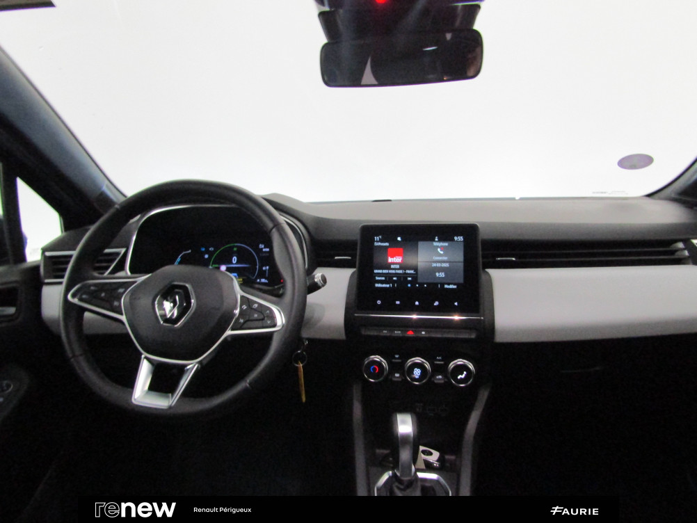 Acheter Renault Clio 5 Clio E-Tech 140 Intens 5p occasion dans les concessions du Groupe Faurie