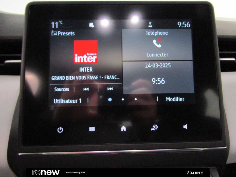 Acheter Renault Clio 5 Clio E-Tech 140 Intens 5p occasion dans les concessions du Groupe Faurie