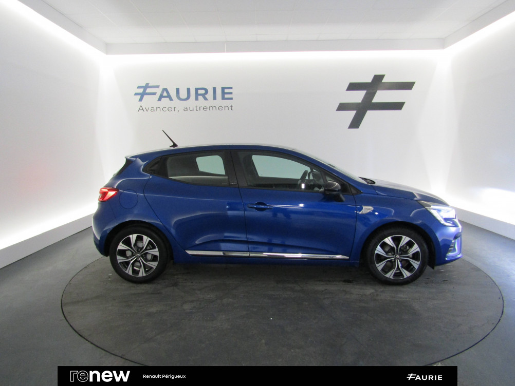 Acheter Renault Clio 5 Clio E-Tech 140 Intens 5p occasion dans les concessions du Groupe Faurie