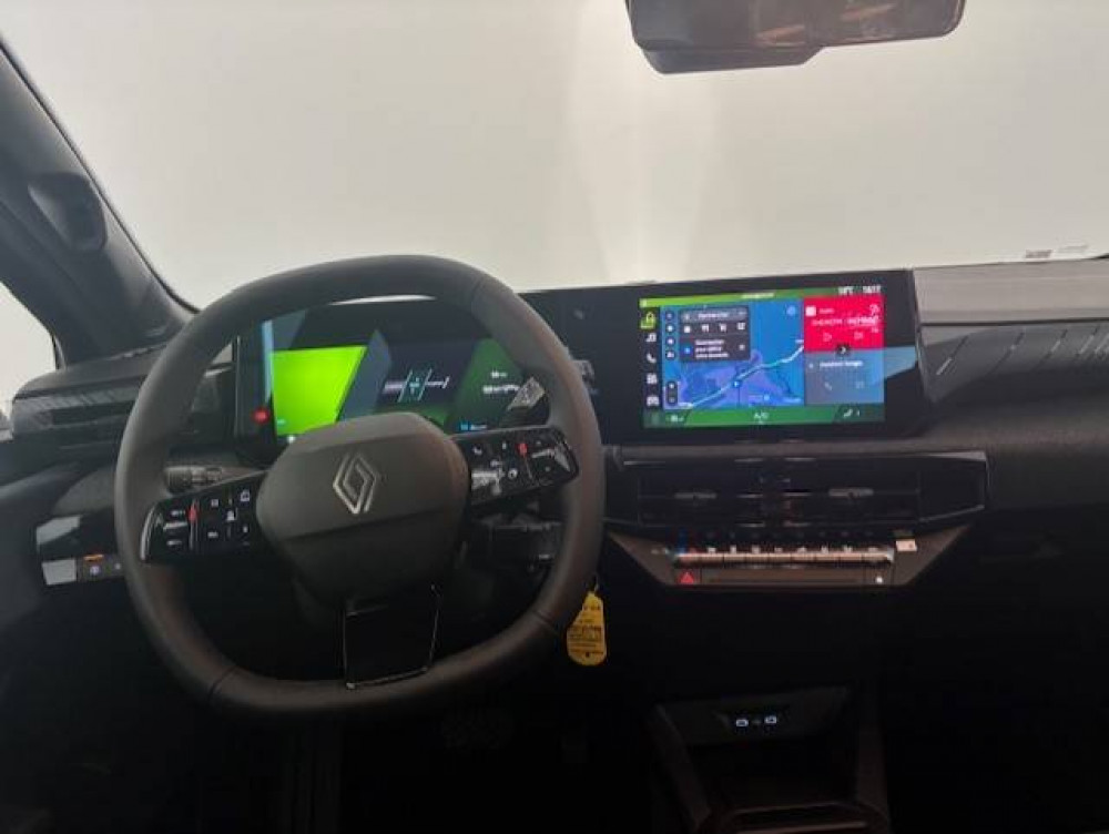 Acheter Renault Clio 6 Clio E-Tech full hybrid 160 ch Evolution 5p neuf dans les concessions du Groupe Faurie