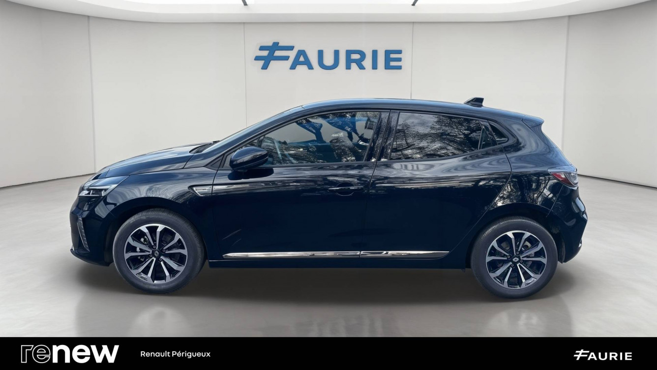 Acheter Renault Clio 5 Clio E-Tech full hybrid 145 ch GSR2 Techno 5p occasion dans les concessions du Groupe Faurie