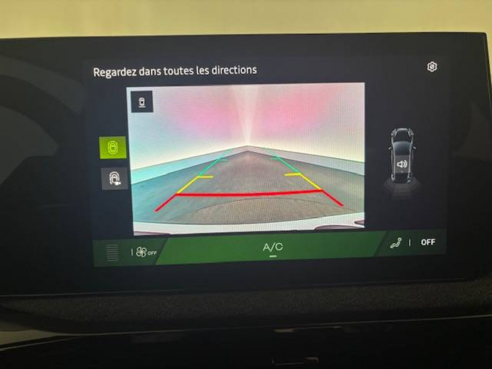 Acheter Renault Clio 6 Clio E-Tech full hybrid 160 ch Evolution 5p neuf dans les concessions du Groupe Faurie