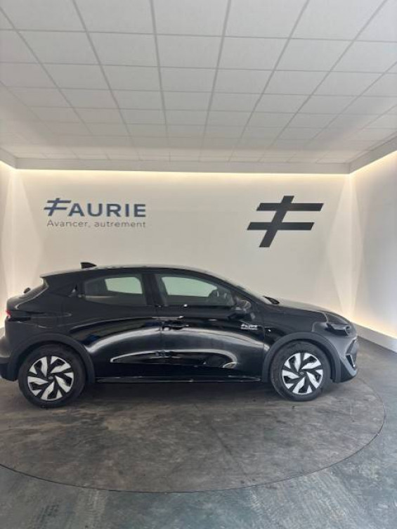 Acheter Renault Clio 6 Clio E-Tech full hybrid 160 ch Evolution 5p neuf dans les concessions du Groupe Faurie