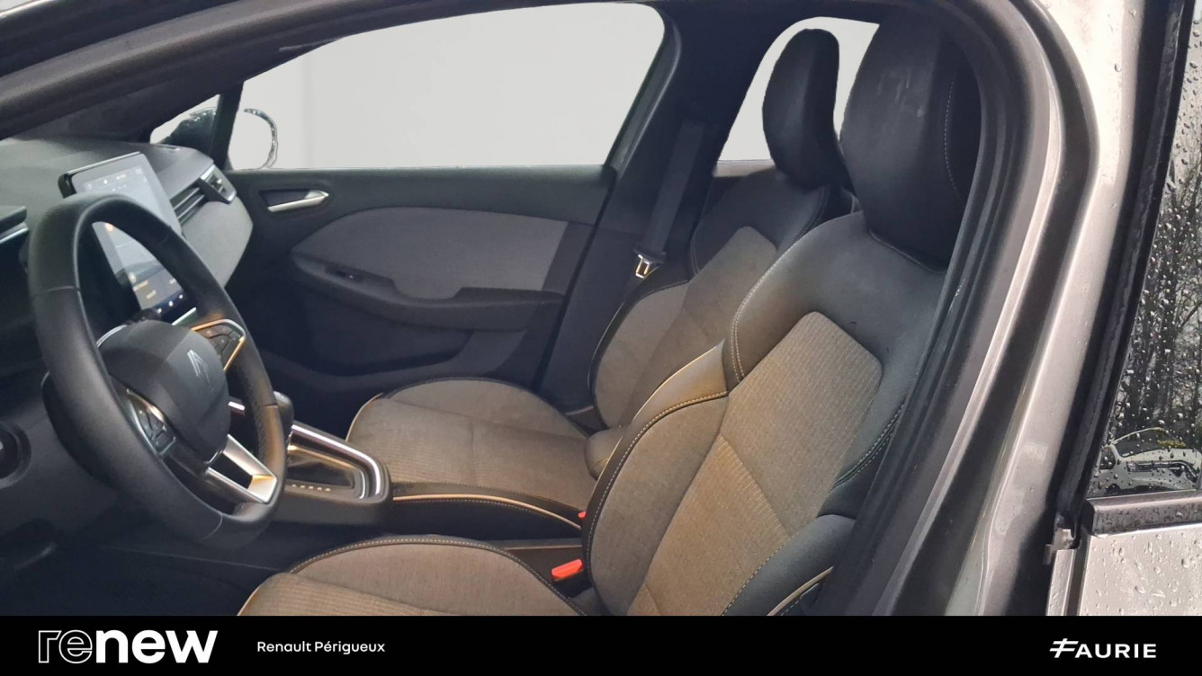 Acheter Renault Clio 5 Clio E-Tech full hybrid 145 ch GSR2 Techno 5p occasion dans les concessions du Groupe Faurie