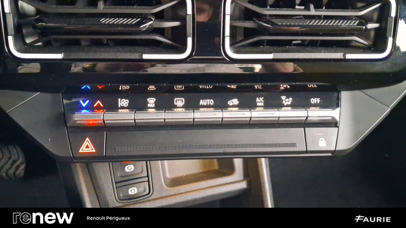 Acheter Renault Renault 5 Renault 5 E-Tech Electrique 150 ch autonomie confort Iconic cinq 5p occasion dans les concessions du Groupe Faurie