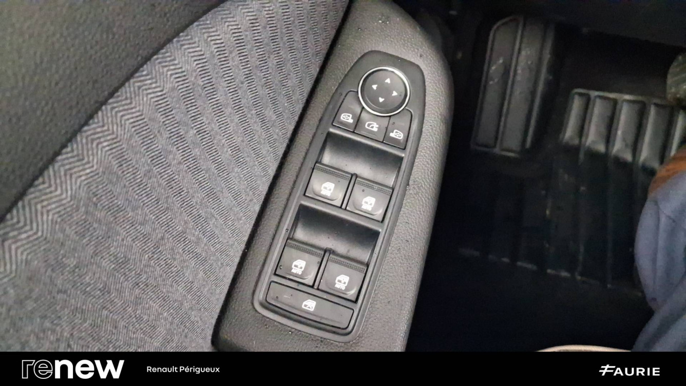 Acheter Renault Clio 5 Clio E-Tech full hybrid 145 ch GSR2 Techno 5p occasion dans les concessions du Groupe Faurie