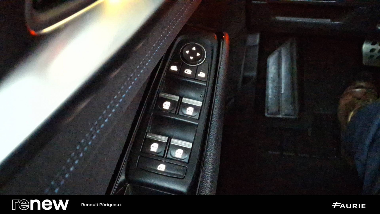 Acheter Renault Austral Austral E-Tech hybrid 200 Iconic esprit Alpine 5p occasion dans les concessions du Groupe Faurie