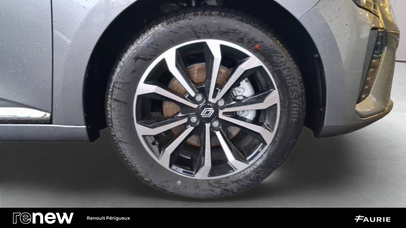 Acheter Renault Clio 5 Clio E-Tech full hybrid 145 ch GSR2 Techno 5p occasion dans les concessions du Groupe Faurie