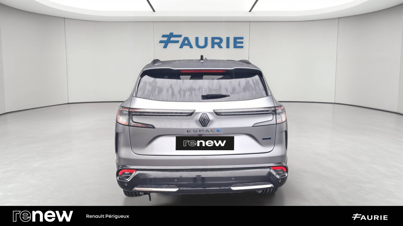 Acheter Renault Espace 6 Espace E-Tech full hybrid 200 GSR2 esprit Alpine 5p occasion dans les concessions du Groupe Faurie