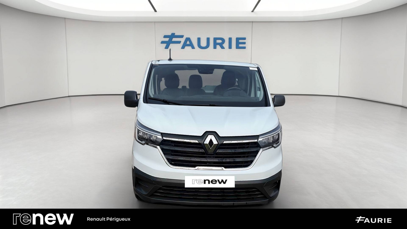 Acheter Renault Trafic 3 TRAFIC FG BLUE DCI 130 L1H1 3T GSR2 ADVANCE 4p occasion dans les concessions du Groupe Faurie