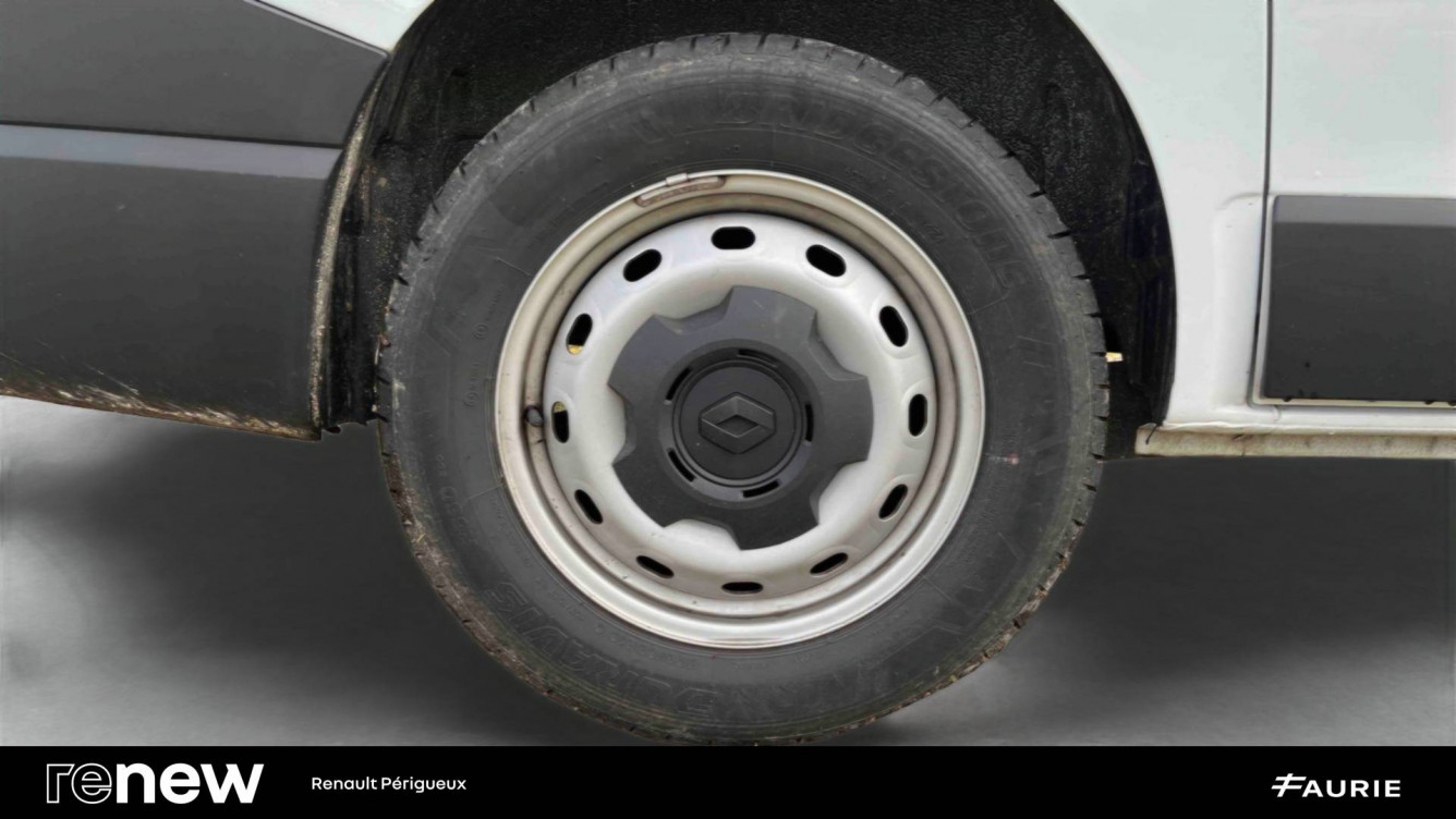 Acheter Renault Trafic 3 TRAFIC FG BLUE DCI 130 L1H1 3T GSR2 ADVANCE 4p occasion dans les concessions du Groupe Faurie